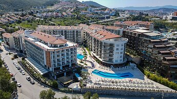 Ramada Hotel & Suites by Wyndham Kusadasi