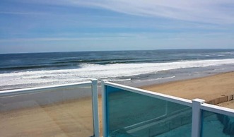 Blue - Inn on The Beach