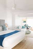 Blue - Inn on The Beach