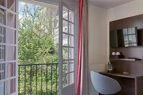 Best Western Blanche De Castille Dourdan