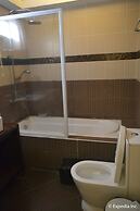 Twin Pines Suites