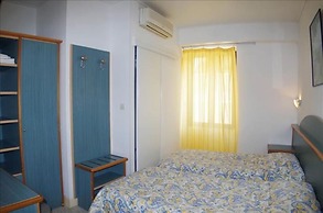 Hôtel Idéal