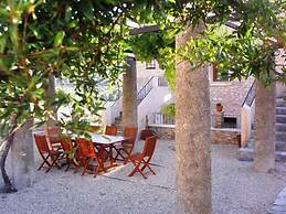 Apartamentos Rurales L'Alquería del Pilar