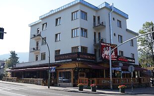 Pokoje Zamoyskiego - WATRA