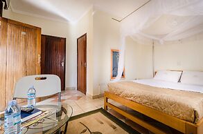 Victoria Travel Hotel
