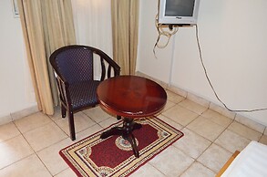 Victoria Travel Hotel