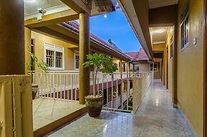 Victoria Travel Hotel