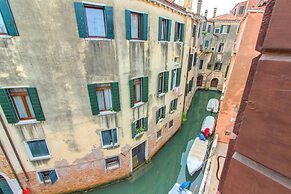 Ve.N.I.Ce. Cera Ca' Ruga Giuffa