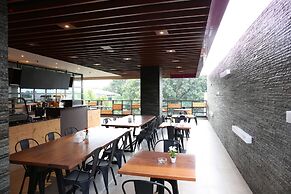 Grand Citihub Hotel @kajoetangan