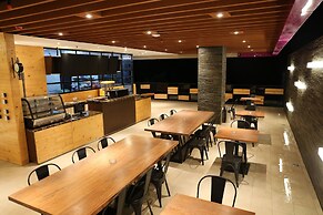 Grand Citihub Hotel @kajoetangan