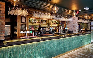 The Boathouse & Riverside Rooms