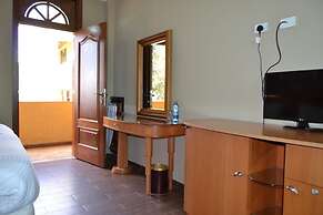 Fasil International Hotel