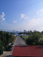 Gyalos Beach Front