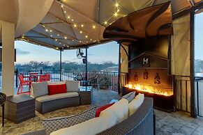 The Mantissa Hotel