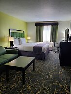 AmericInn by Wyndham Delafield-Waukesha-Milwaukee