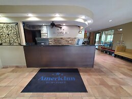AmericInn by Wyndham Delafield-Waukesha-Milwaukee