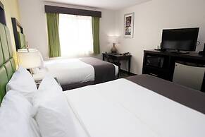 AmericInn by Wyndham Delafield-Waukesha-Milwaukee