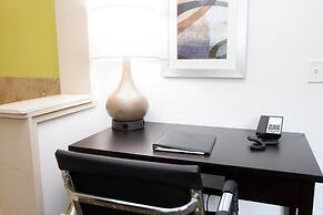 AmericInn by Wyndham Delafield-Waukesha-Milwaukee