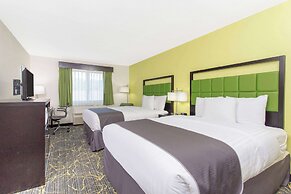 AmericInn by Wyndham Delafield-Waukesha-Milwaukee