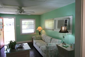 Indian River Lagoon Waterfront Cottages