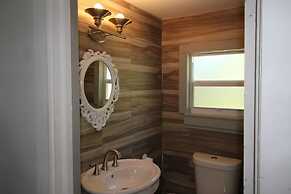 Indian River Lagoon Waterfront Cottages