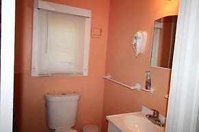 Indian River Lagoon Waterfront Cottages