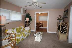 Indian River Lagoon Waterfront Cottages