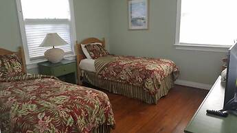 Indian River Lagoon Waterfront Cottages