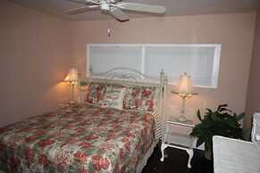 Indian River Lagoon Waterfront Cottages