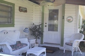 Indian River Lagoon Waterfront Cottages