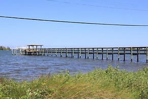 Indian River Lagoon Waterfront Cottages