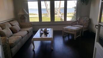 Indian River Lagoon Waterfront Cottages