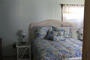 Indian River Lagoon Waterfront Cottages