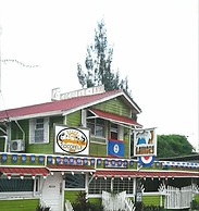 Cocopele Inn