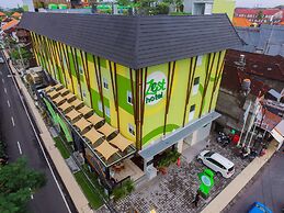 Zest Legian by Swiss-Belhotel International