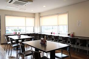 Az Inn Higashiomi Notogawa Ekimae