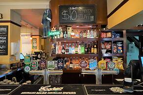 Sir Joseph Banks Hotel