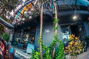 Geminai Hotel & Cafe