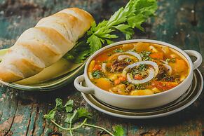 Geminai Hotel & Cafe