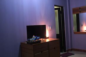 Geminai Hotel & Cafe