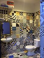 Geminai Hotel & Cafe