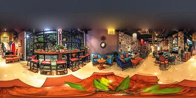 Geminai Hotel & Cafe