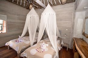 Gili Breeze Tropical Bungalows