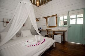 Gili Breeze Tropical Bungalows