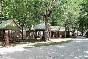 Parco del Lago Glamping & Lodges