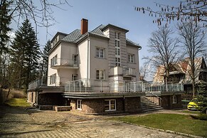 Astoria - Willa Literatów