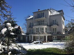 Astoria - Willa Literatów