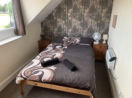 Travellers Rest Motel