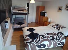 Travellers Rest Motel