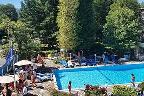 Mondial Park Hotel